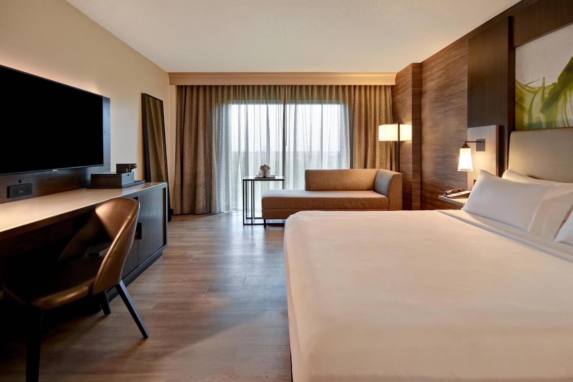 ดัลลัส/ฟอร์ต เวิร์ท แมริออท โฮเต็ล แอนด์ กอล์ฟ คลับ แอท แชมเปียน เซอร์เคิล Hotel โรอาโนก ภายนอก รูปภาพ